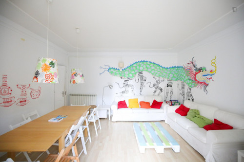 Lovely and bright single bedroom with balcony in city center (Entrecampos) - Gallery - 38