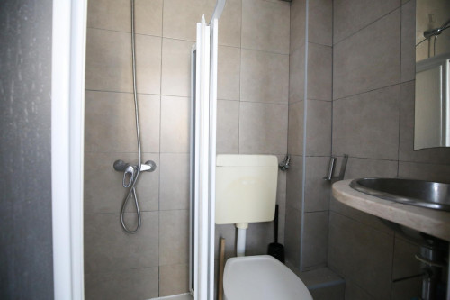Lovely and bright single bedroom with balcony in city center (Entrecampos) - Gallery - 14