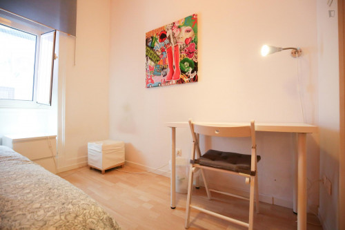 Lovely and bright single bedroom with balcony in city center (Entrecampos) - Gallery - 31