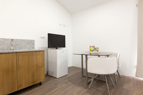 Cool studio in Bonfim, near Bolhão metro station - Gallery - 7