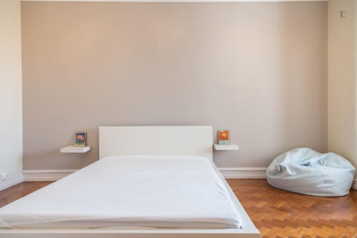 Cool looking 3-bedroom apartment in Arroios - Gallery - 58