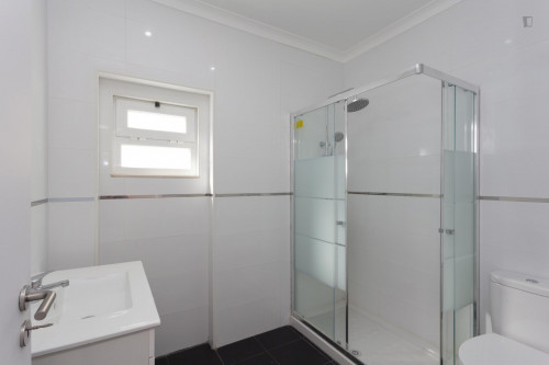 Nice and comfy single bedroom in Costa da Caparica - Gallery - 42