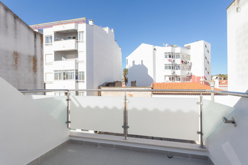 Nice and comfy single bedroom in Costa da Caparica - Gallery - 6
