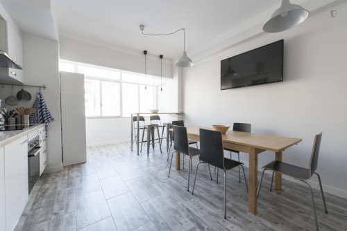 Restful double bedroom in Saldanha - Gallery - 41