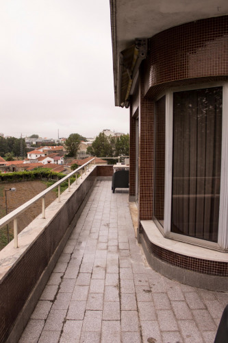 SHARED ROOMS AND INDIVIDUAL ROOMS FOR RENT  - Gallery -  3