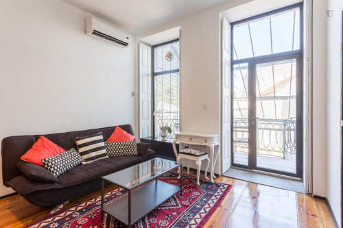 Fresh and ample studio near the Lapa metro, in Cedofeita - Gallery - 3