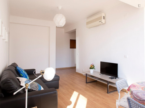 Quality 2-bedroom with GARAGE - Gallery - 14
