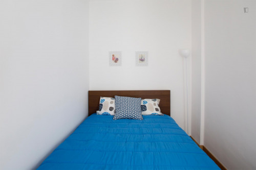 Quality 2-Bedroom With GARAGE - 2