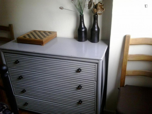 Private bedroom in Bonfim - Gallery - 8