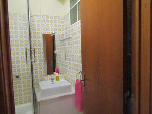 Comfortable 4 bedroom apartment in Benfica - Gallery - 17