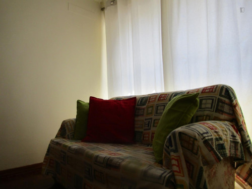 Comfortable 4 bedroom apartment in Benfica - Gallery - 26
