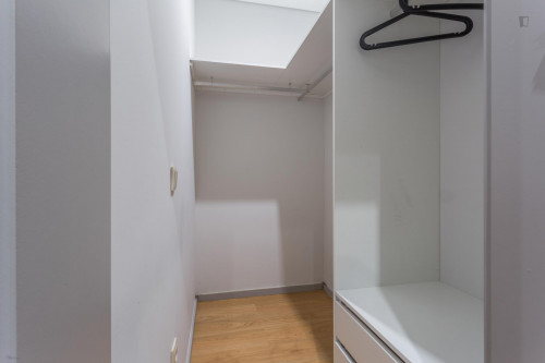 Cosy apartment next to Escola Superior de Música, Artes e Espectáculo - Gallery - 4