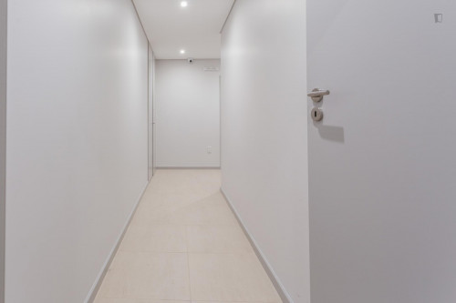 Cosy apartment next to Escola Superior de Música, Artes e Espectáculo - Gallery - 9