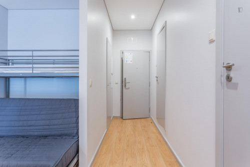 Cosy apartment next to Escola Superior de Música, Artes e Espectáculo - Gallery - 12