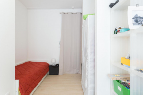 Single bedroom in a student Residence close to Polo Universitário Porto  - Gallery -  2