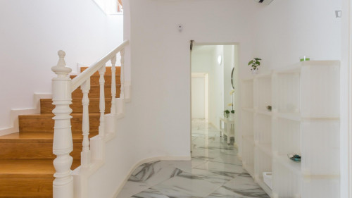 Cute single ensuite bedroom in a student Residence close to Polo Universitário Porto - Gallery - 10