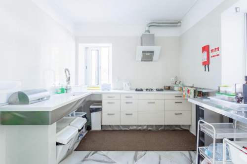 Cute single ensuite bedroom in a student Residence close to Polo Universitário Porto - Gallery - 33