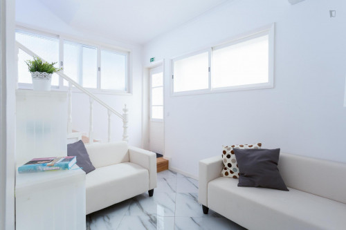 Cute single ensuite bedroom in a student Residence close to Polo Universitário Porto - Gallery - 8