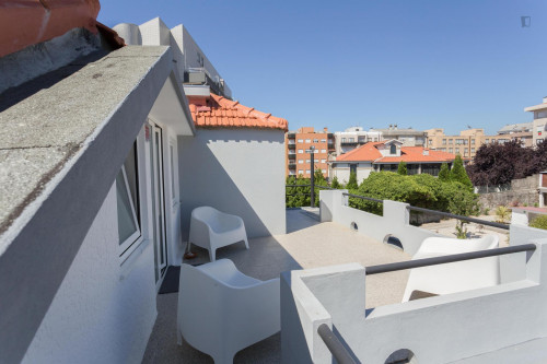 Cute single ensuite bedroom in a student Residence close to Polo Universitário Porto - Gallery - 45