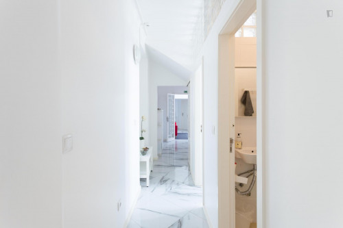 Cute single ensuite bedroom in a student Residence close to Polo Universitário Porto - Gallery - 11