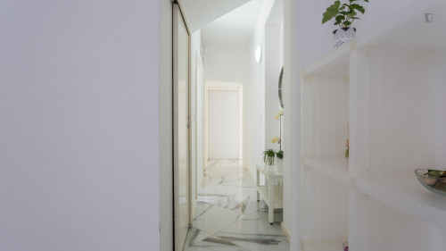 Cute single ensuite bedroom in a student Residence close to Polo Universitário Porto - Gallery - 9