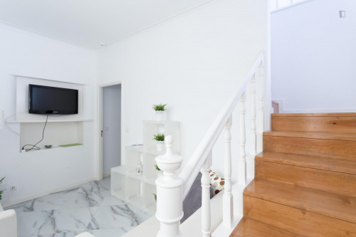 Cute single ensuite bedroom in a student Residence close to Polo Universitário Porto - Gallery - 7
