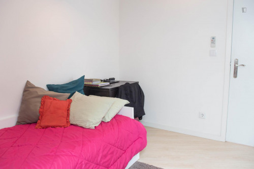 Single ensuite bedroom in a student Residence close to Polo Universitário Porto  - Gallery -  3