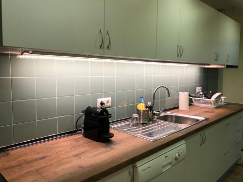 Ensuite bedroom, with private bathroom, in 7-bedroom house - Gallery - 7