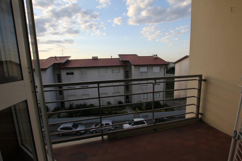Extra large bedroom in Porto with private terrace. - Gallery - 4