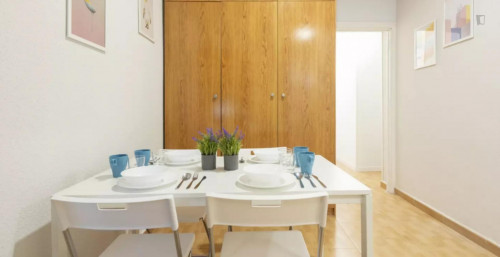Very neat double bedroom in Lavapiés-Embajadores - Gallery - 10