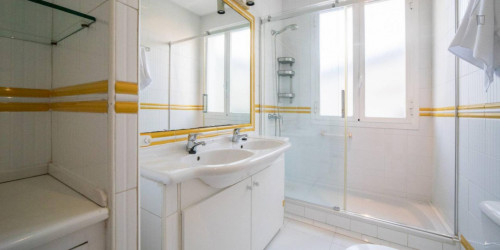 Very nice single bedroom near the Justicia metro