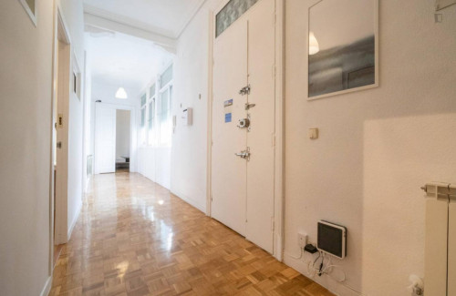 Welcoming double bedroom in Chueca-Justicia - Gallery - 10
