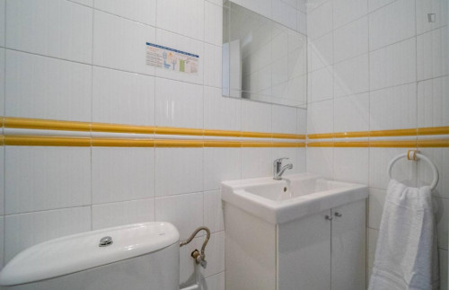 Welcoming double bedroom in Chueca-Justicia - Gallery - 14
