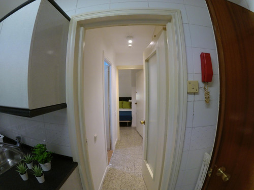 Tasteful single bedroom in a student flat, in Chamartín - Gallery - 14