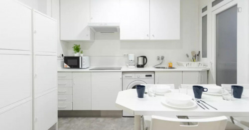Elegant single bedroom near the Chamartín train station - Gallery - 21