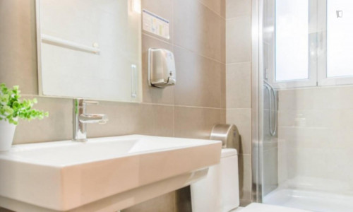 Very neat double bedroom near the Colón metro - Gallery - 6
