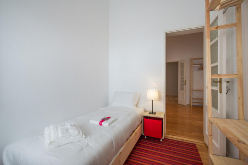 Student-Friendly Apartment Close To Alameda Metro Station - 2