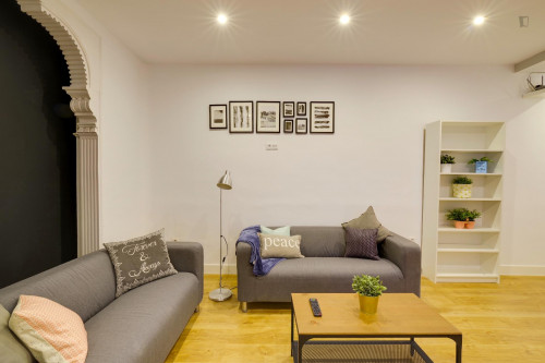 Inviting Double Bedroom next to Retiro Metro - Gallery - 17