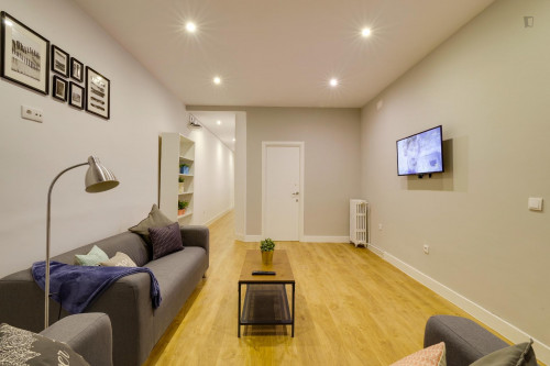 Inviting Double Bedroom next to Retiro Metro - Gallery - 18