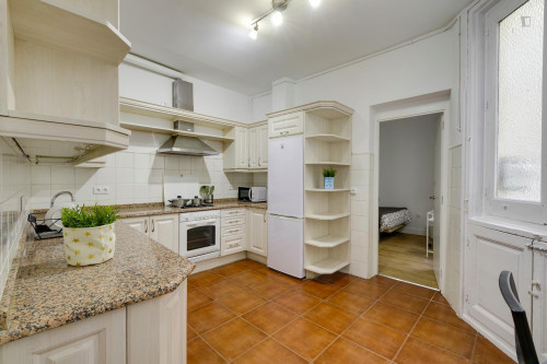 Inviting Double Bedroom next to Retiro Metro - Gallery - 11