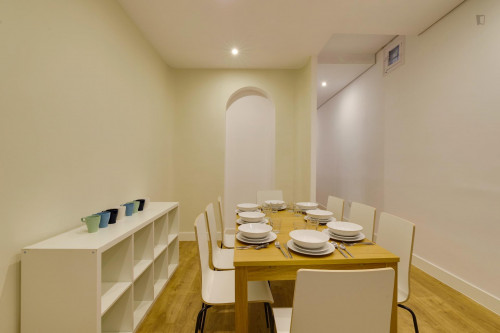 Inviting Double Bedroom next to Retiro Metro - Gallery - 14