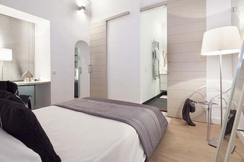 Posh 1-bedroom apartment in classic El Barri Gòtic - Gallery - 10