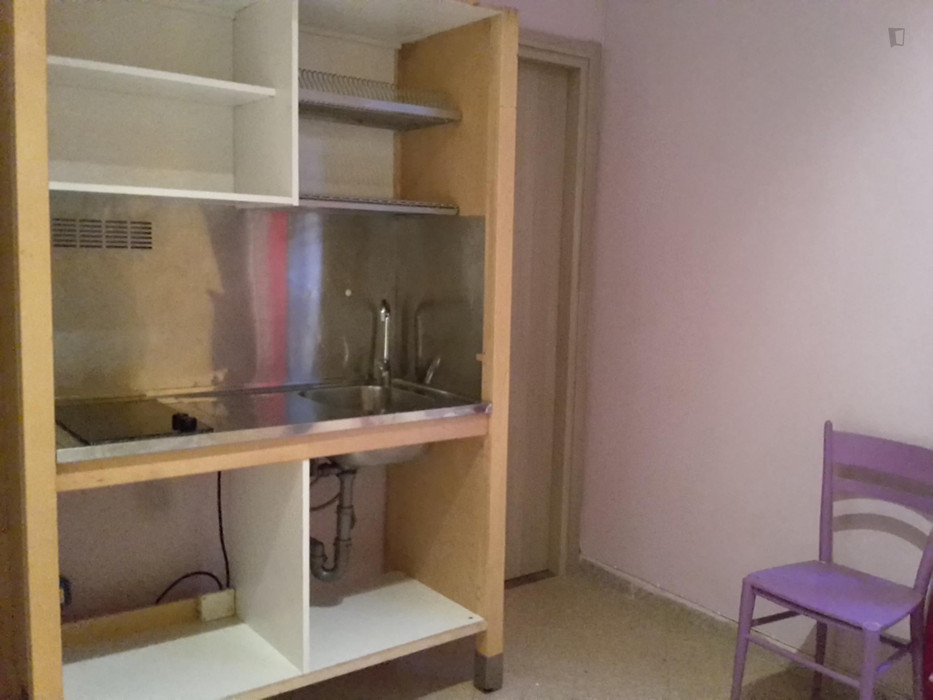 Comfy studio near the Trastevere train station