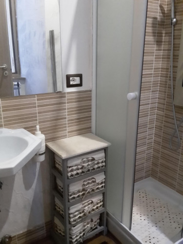 Comfy studio near the Trastevere train station  - Gallery -  4