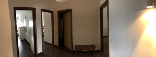 Double bedroom in spacious 4-bedroom flat in Olaias - Gallery - 15