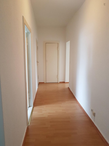 Amazing bedroom in a 3-bedroom flat in Moabit - Gallery - 15