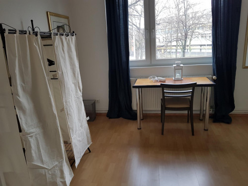 Amazing bedroom in a 3-bedroom flat in Moabit