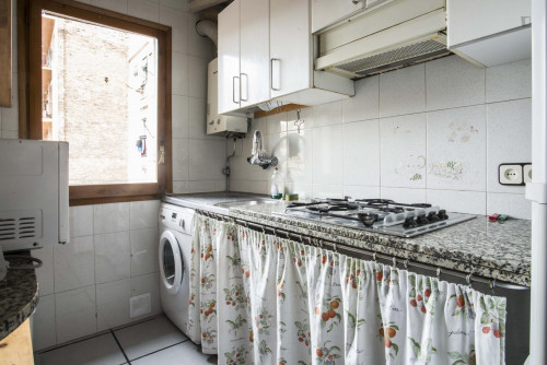 Very cool double bedroom in El Raval - Gallery - 9