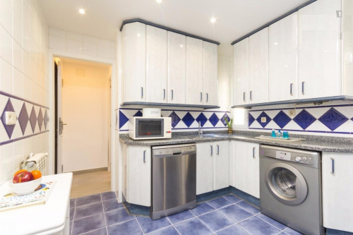 Charming 1-bedroom flat next to Avenida de América metro station - Gallery - 6