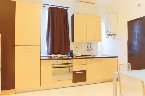 Cool studio in Navigli closo to NABA, IULM - Gallery - 14